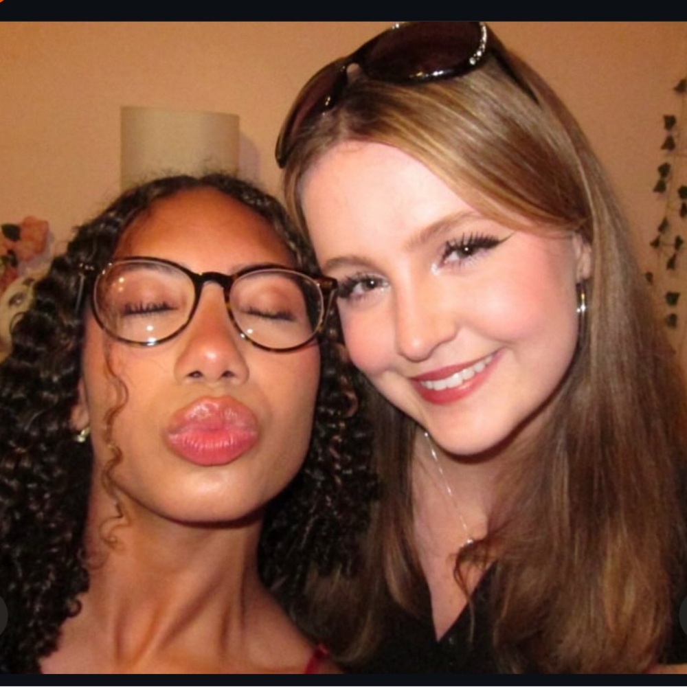 Meet your Posher, Hunter